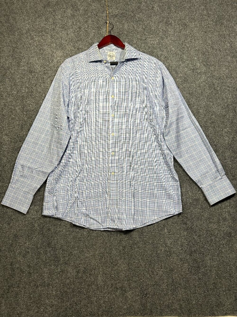 Brooks Brothers Shirt Mens 16 Regent Non Iron Blue Cotton Button Up Long Sleeve